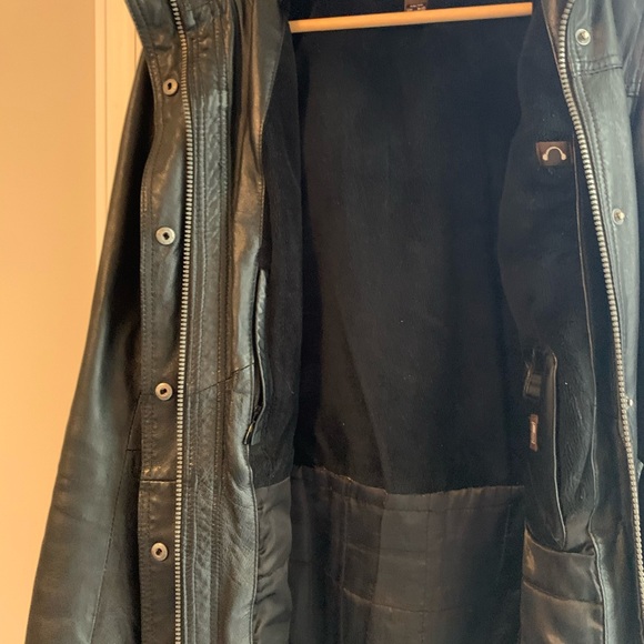 Danier winter leather jacket - Picture 10 of 12